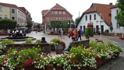 Marktplatz, Duzplatz, Westerstede, Rathaus, Brunnen